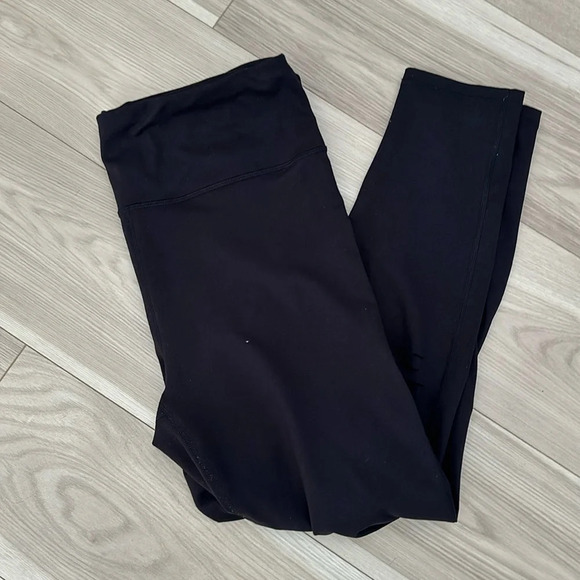 Distressed mono b leggings - Picture 1 of 3